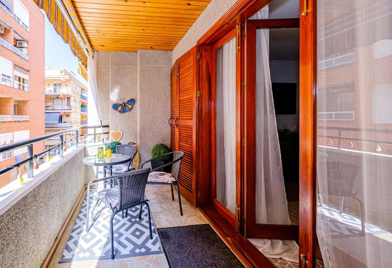 דירות טורבייחה Apartament Alexandro'S מראה חיצוני תמונה