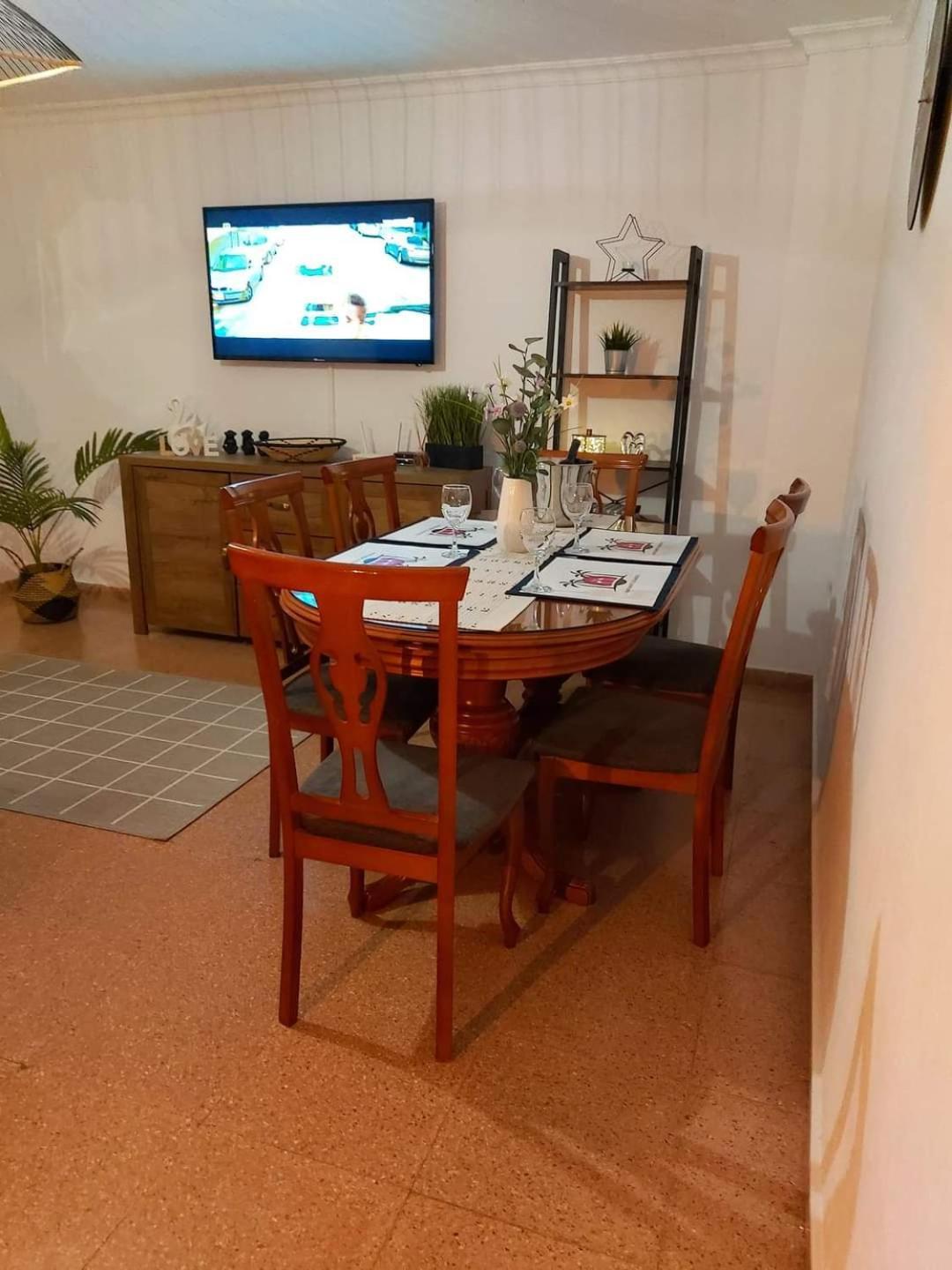 דירות טורבייחה Apartament Alexandro'S מראה חיצוני תמונה