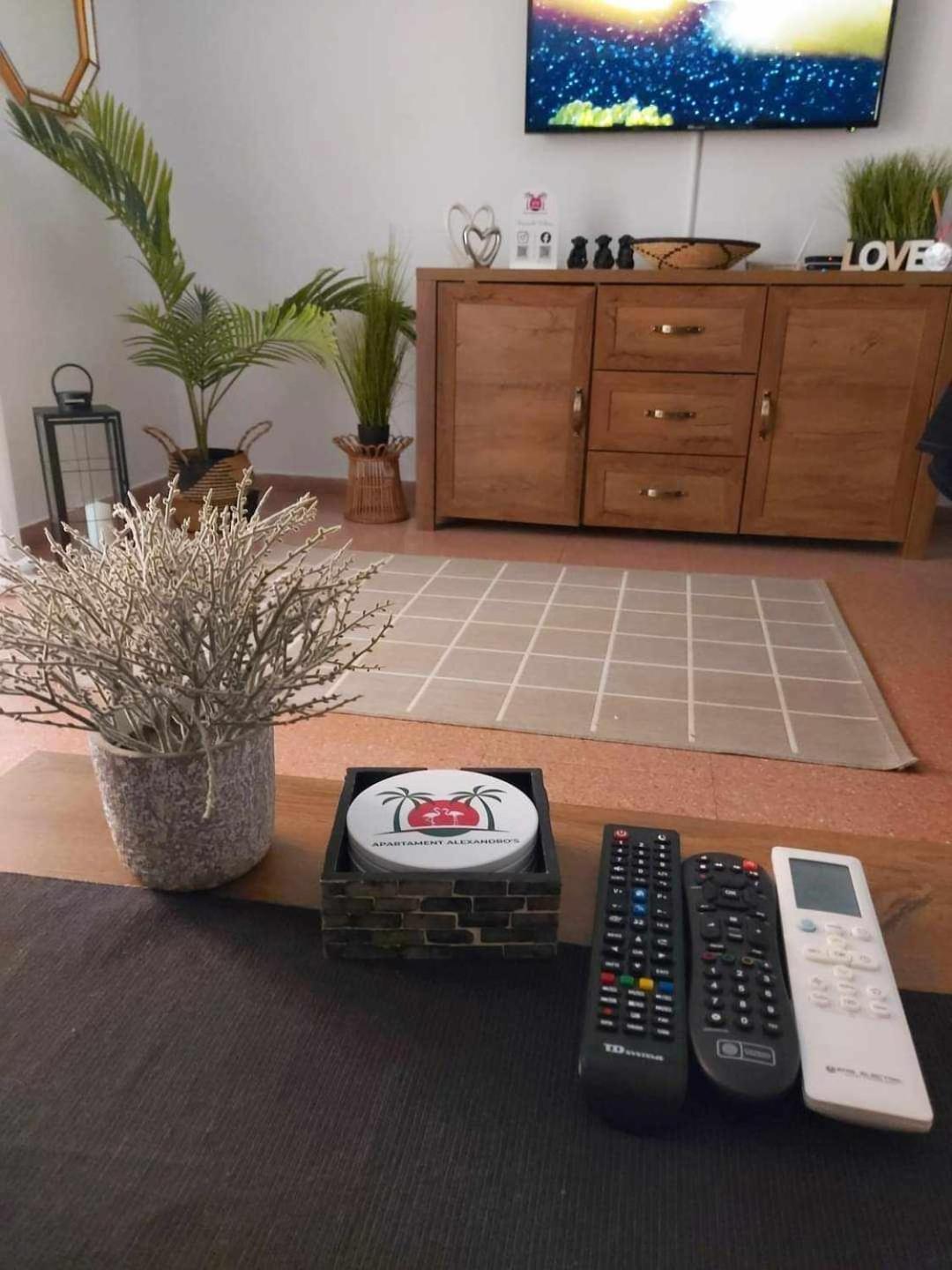 דירות טורבייחה Apartament Alexandro'S מראה חיצוני תמונה